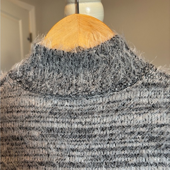 Philosophy Soft Knit Sweater in Gray and White - Picture 3 of 7